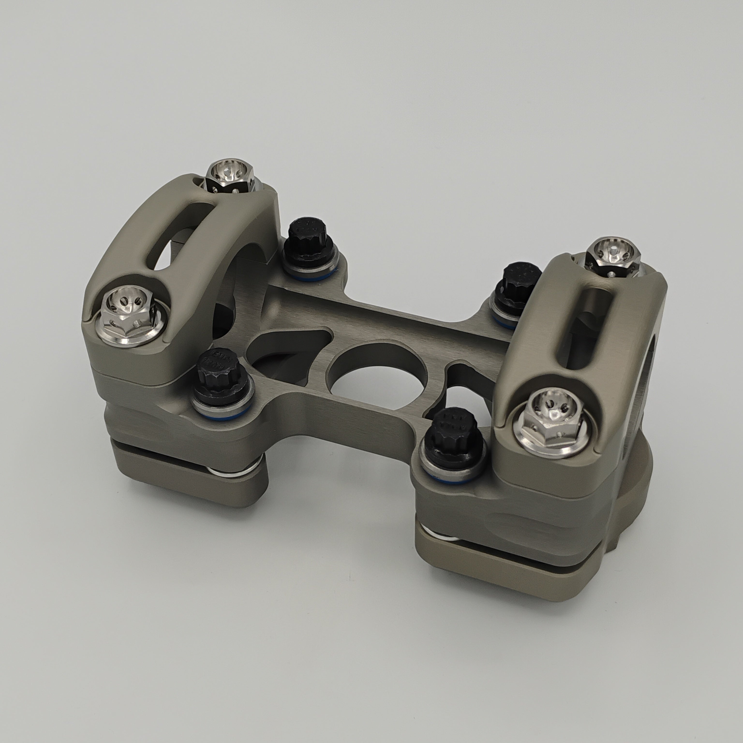 Shot-Caller Isolated Bar Mount